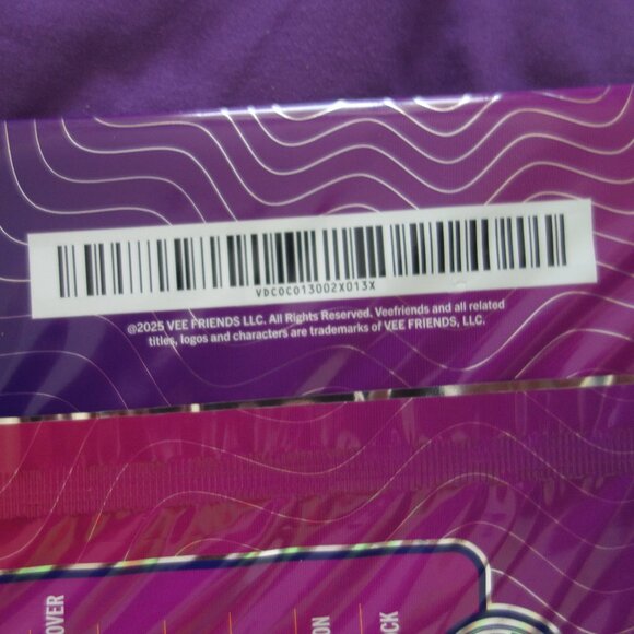 VeeFriends Collector's Comic Pack Mini Comic Issue 02 *Sealed/Unopened* - Picture 13 of 13